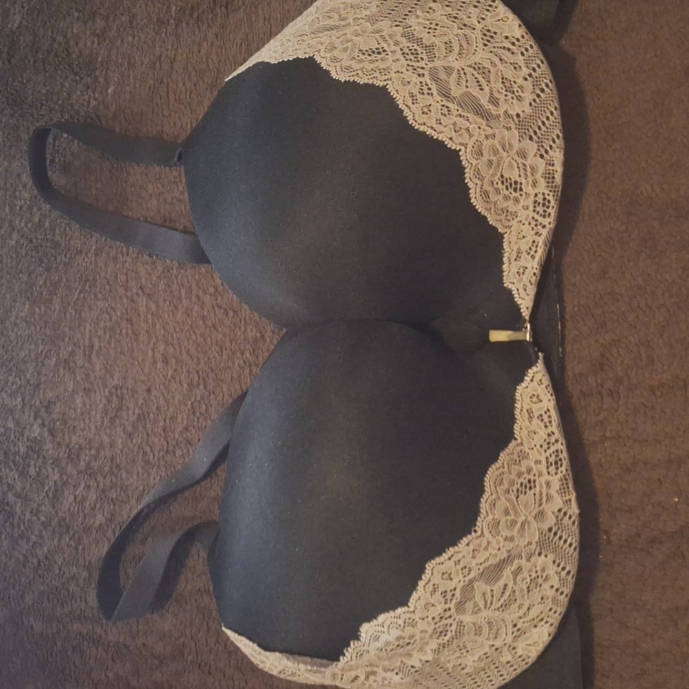 Victoria's Secret Pushup racerback bra